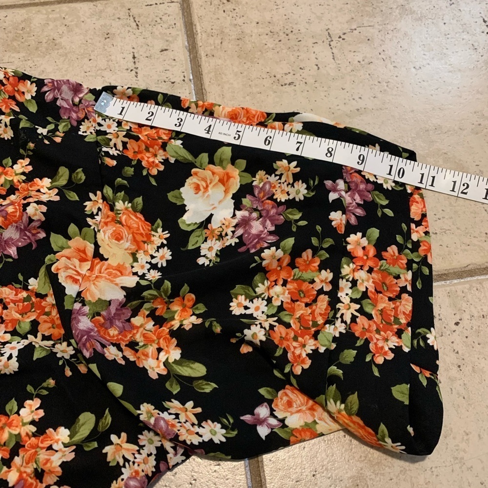 Gypsy Warrior Black Floral Crescent Moon Kimono Cardigan Robe Boho Layer M - Picture 6 of 6